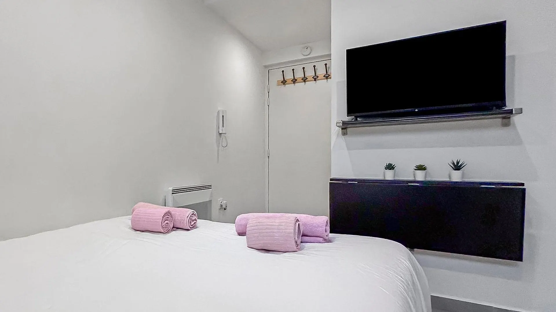 Studio Lumineux Et Moderne A Nice, Bien Situe 0*, Nice Francie